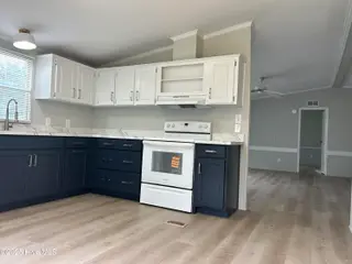 996 Arvida Spur Road, Rocky Point, NC 28457 – photo 4: kit to lr