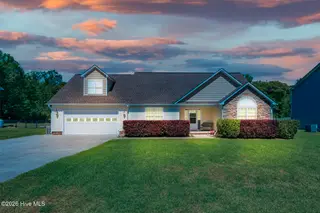 382 Carolina Pines Boulevard, New Bern, NC 28560 – photo 2: Twilight Photo