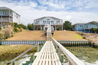 1810 Emerald Drive, Emerald Isle, NC 28594 – photo 19: 64-web-or-mls-chadwick-visuals-1810-Emer