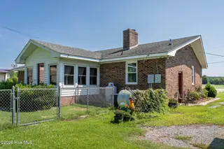 1303 Little River Drive, Elizabeth City, NC 27909 – photo 7: 9H4A2324-HDR
