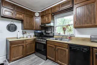 2401 E 4th Street, Greenville, NC 27858 – photo 22: 2401_E_Fourth-41