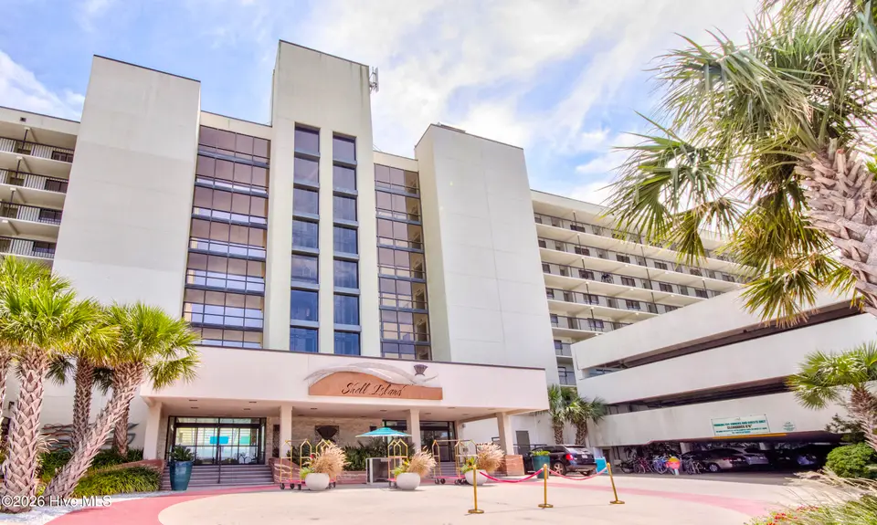 2700 N Lumina Avenue N Unit 115, Wrightsville Beach, NC 28480 — 1-bedroom condo in Shell Island Resort, Wrightsville Beach, NC, photo 1 of 26