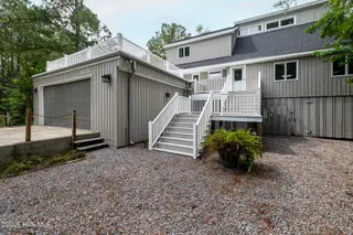 5616 Gondolier Drive, New Bern, NC 28560 – photo 10: 5616 Gondolier Drive, New Bern