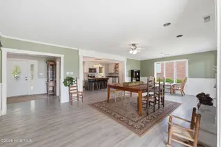 824 Pelican Drive, New Bern, NC 28560 – photo 10: Dining or Living Area