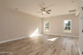 208 Shadow Grass Court, Stella, NC 28582 – photo 14: Living Room