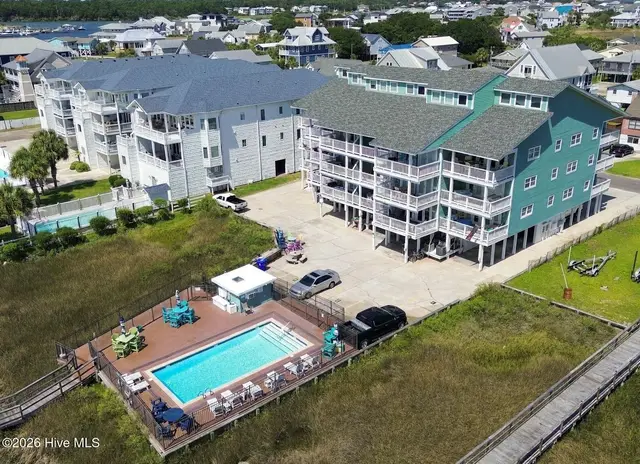 111 Florida Avenue Apt 3, Carolina Beach, NC 28428