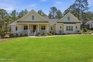 16 Middlebury Road, Pinehurst, NC 28374 – photo 1: Front