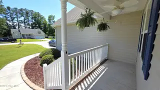 120 Hilda Drive, New Bern, NC 28562 – photo 3: Lovely Front Porch