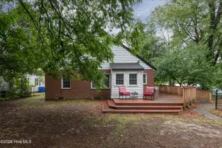 2401 E 4th Street, Greenville, NC 27858 – photo 7: 2401_E_Fourth-17