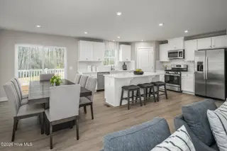 118 Sweet Clover Way, Greenville, NC 27834 – photo 7: 09 kitchen(2)