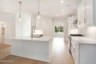 8233 Sage Valley Drive, Wilmington, NC 28411 — 5-bedroom home in Porters Neck Plantation, Wilmington, NC, photo 8 of 39