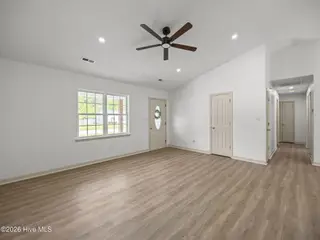 100 Woodbury Farm Drive, Jacksonville, NC 28540 – photo 5: 7-web-or-mls-100 Woodbury Farms Dr 6