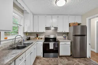 2208 Imperial Avenue E, Wilson, NC 27893 – photo 16: 17-web-or-mls-2208-imperial-ave-e-adam-b