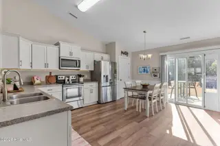 9167 Arden Road NE, Leland, NC 28451 – photo 10: 10-web-or-mls-BTS02924