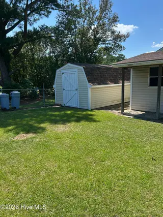 700 Oakwood Avenue, Jacksonville, NC 28546 – photo 11