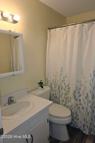 709 Plantation Drive, New Bern, NC 28562 – photo 23: 20260126_110100~2