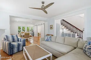 910 Ann Street, Beaufort, NC 28516 – photo 16: Living Room