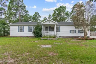 2311 E Boiling Spring Road, Southport, NC 28461 — 3-bedroom home in Boiling Spring Lakes, Southport, NC, photo 3 of 45: 2311EBoilingSpringRd - 2 (1)