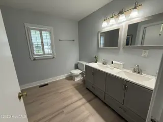 162 Main Street, Winterville, NC 28590 – photo 6: IMG_7212