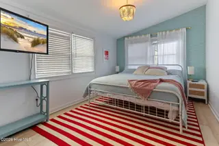 1909 S Shore Drive, Surf City, NC 28445 – photo 22: 22-web-or-mls-IMG_8788RE