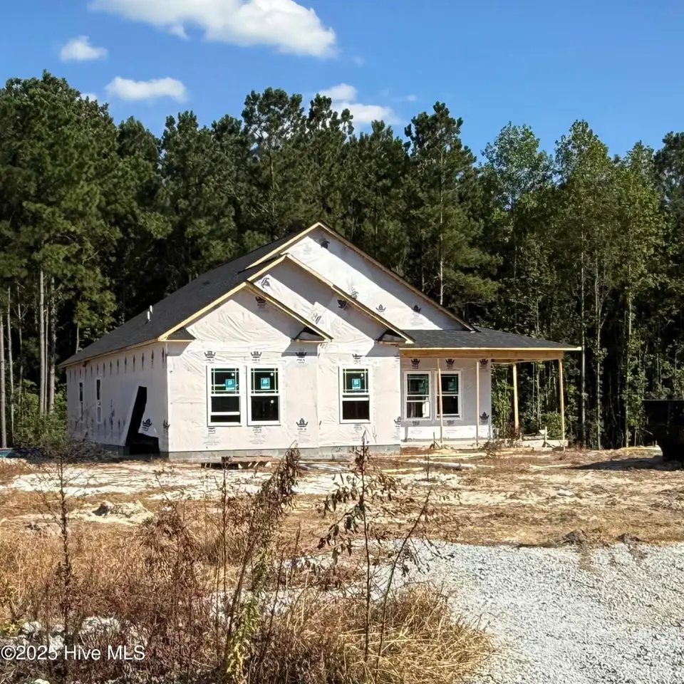 117 Trellis Lane, Vanceboro, NC 28586 – photo 1 of 1: 117 Trellis Front