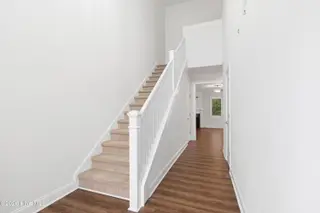 140 Freedom Park Road, Beaufort, NC 28516 – photo 16: Hallway Leading to Upper Level