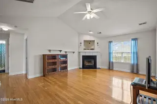 654 Castine Way, Wilmington, NC 28412 — 3-bedroom home in Arrondale, Wilmington, NC, photo 18 of 56: 15-web-or-mls-DSC05504