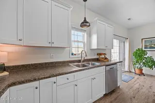 836 Queens Creek Road, Hubert, NC 28539 – photo 7: 7-web-or-mls-836 Queen's Creek Dr. 10