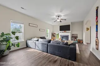 607 Coral Reef Court, Sneads Ferry, NC 28460 — 5-bedroom home in Bridgeport, Sneads Ferry, NC, photo 17 of 65: 32-print-_RAD6683