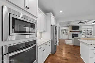 33 Banning Drive, Whispering Pines, NC 28327 – photo 8: Kitchen