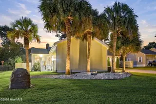 108 Gull Harbor Drive, Newport, NC 28570 – photo 8: 12-web-or-mls-IMG_4740_NT