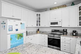 104 Wiley Court, Emerald Isle, NC 28594 – photo 23: Kitchen