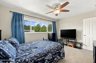 908 Greenfield Heights Boulevard, Havelock, NC 28532 — 4-bedroom home in Greenfield Heights, Havelock, NC, photo 8 of 45: 23-web-or-mls-DSC_8490