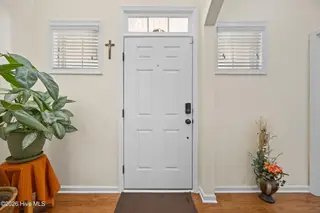 419 Cyrus Thompson Drive, Jacksonville, NC 28546 – photo 9: 9_foyer