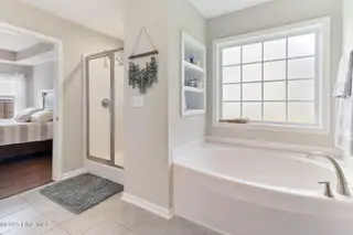 1004 Lendy Drive, Greenville, NC 27858 – photo 20: 24-web-or-mls-IMG_8517