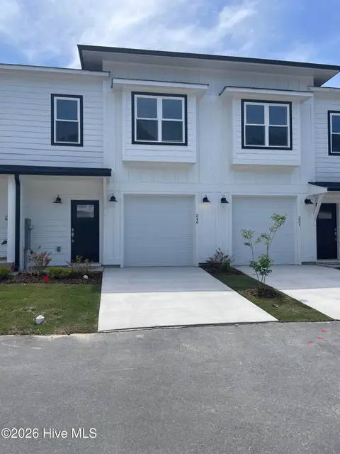 249 Townhome Lane, Southern Pines