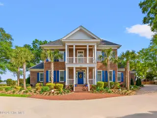 404 Shoreline Drive E, Sunset Beach, NC 28468 – photo 2: 2