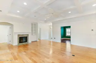 6308 Motts Village Road, Wilmington, NC 28412 – photo 7: 6308 Motts Village Rd living fireplace