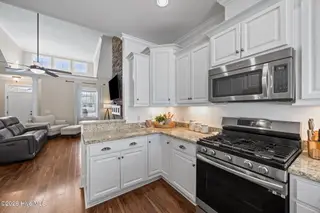 2412 Carlow Place, Winterville, NC 28590 — 3-bedroom home in Davencroft Village, Winterville, NC, photo 9 of 45: 29-web-or-mls-BLS_0057