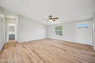 222 Katies Trail, Elizabeth City, NC 27909 – photo 10: living room