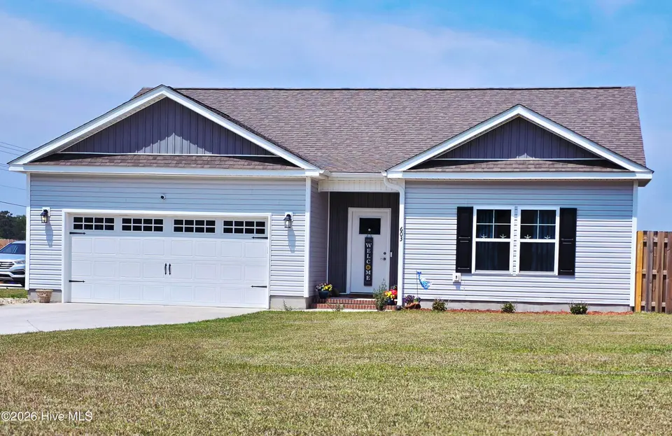 603 Bright Harvest Drive, Maysville, NC 28555 – photo 1 of 51: 20260425_130353