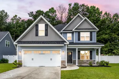 464 Jasmine Way, Burgaw