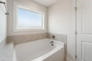 1856 Olde Towne Pointe Boulevard, Jacksonville, NC 28546 – photo 18: DSC07350