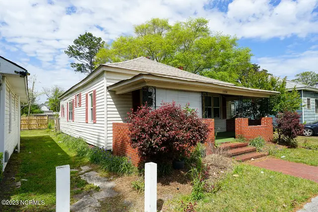 1104 S 7th Street, Wilmington, NC 28401