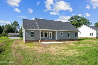 507 N Hillandale Drive, Fremont, NC 27830 – photo 8: 08-507 Hillandale Dr-8