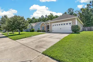 238 Seville Street, Jacksonville, NC 28546 — 3-bedroom home in Carolina Plantations, Jacksonville, NC, photo 2 of 35
