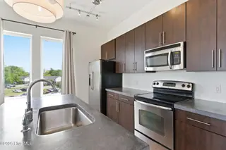 314 Davis Street Unit 301, Wilmington, NC 28401 — 2-bedroom condo in Downtown, Wilmington, NC, photo 21 of 60