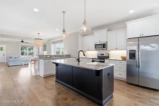 8701 Maple Ash Trail NE, Leland, NC 28451 — 4-bedroom home in Compass Pointe, Leland, NC, photo 14 of 47