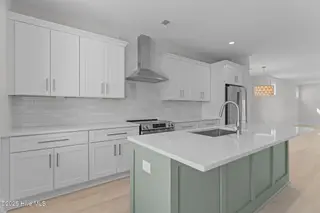207 Spartanburg Avenue 2, Carolina Beach, NC 28428 – photo 11: 10-web-or-mls-BTS08853