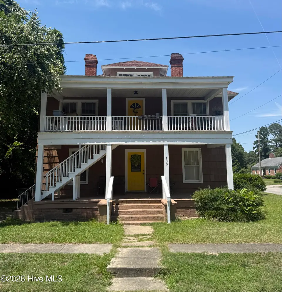 108 Summit Avenue, Kinston, NC 28501 – photo 1 of 6: (Upload-from-mobile-1781119168)IMG_1253